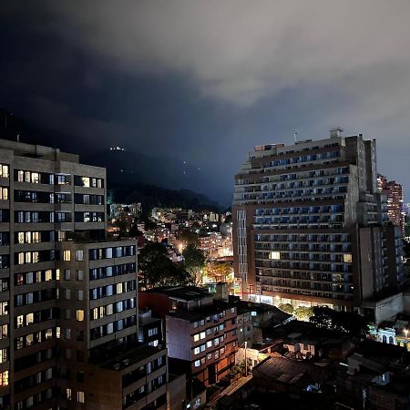 Penthouse Con Vista A Los Cerros. Bogota Buitenkant foto